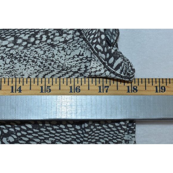 Lululemon For The Run Tank Short Sleeve Athletic Shirt Gray Mesh Top Size 8 - Picture 7 of 8